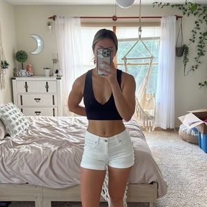 American Eagle White shorts